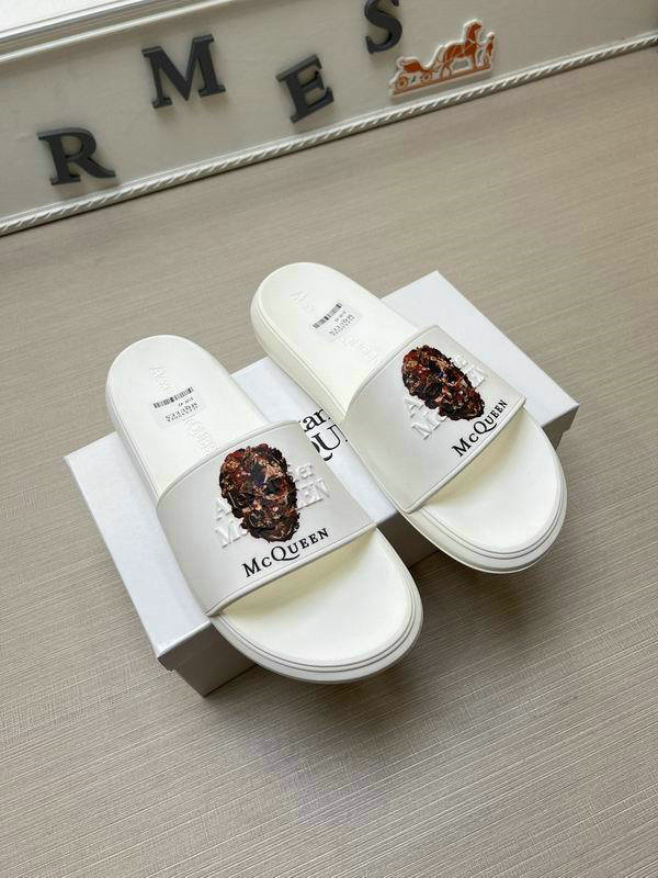 Alexander McQueen Slippers 36-45 (7)