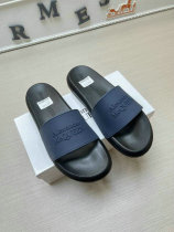 Alexander McQueen Slippers 36-45 (12) Alexander McQueen Slippers 36-45 (12)