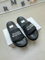 Alexander McQueen Slippers 36-45 (5) Alexander McQueen Slippers 36-45 (5)