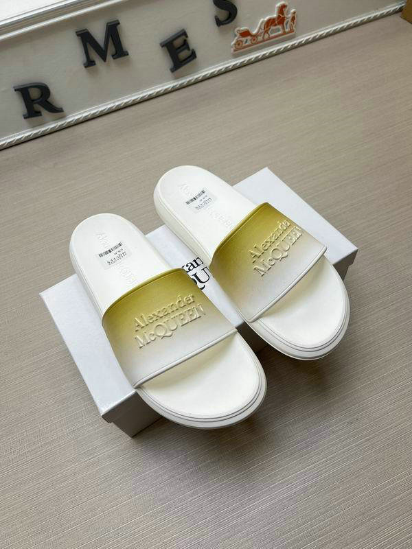 Alexander McQueen Slippers 36-45 (17)