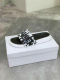 Alexander McQueen Slippers 35-46 (20)