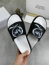 Alexander McQueen Slippers 35-46 (18) Alexander McQueen Slippers 35-46 (18)