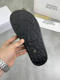 Alexander McQueen Slippers 35-46 (31)