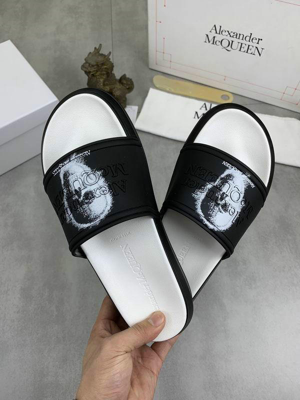 Alexander McQueen Slippers 35-46 (31)