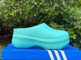AdiFOM Stan Mule (1)