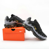 Nike Air Max Plus Shoes (246)