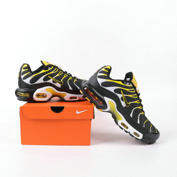 Nike Air Max Plus Shoes (195)