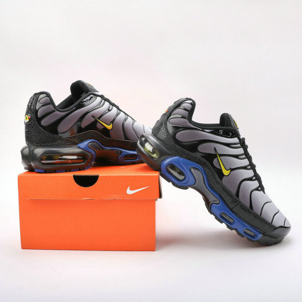 Nike Air Max Plus Shoes (147)