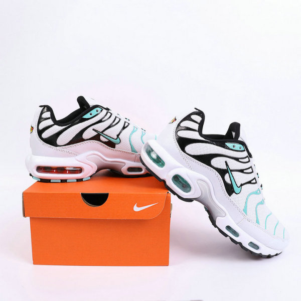 Nike Air Max Plus Shoes (188)