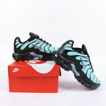 Nike Air Max Plus Shoes (186) Nike Air Max Plus Shoes (186)