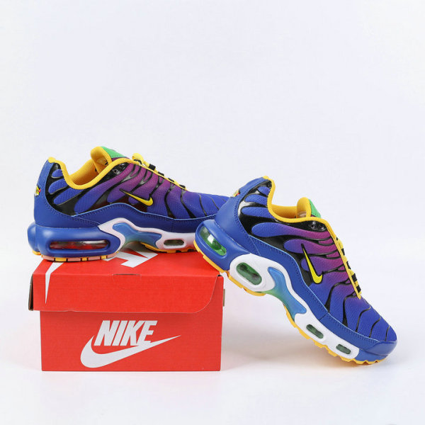 Nike Air Max Plus Shoes (142)