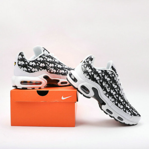 Nike Air Max Plus Shoes (227)