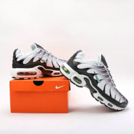Nike Air Max Plus Shoes (299)
