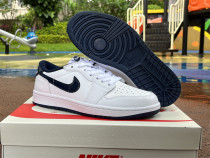 Authentic Air Jordan 1 Low WMNS White/Black Authentic Air Jordan 1 Low WMNS White/Black