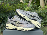 Authentic New Balance M1000SL