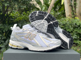 Authentic New Balance M1906RI