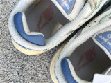 Authentic New Balance M1000WA