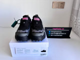 OFF-WHITE SNEAKERS (50)