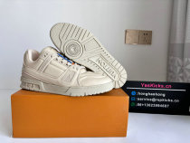 LV SNEAKERS (51) LV SNEAKERS (51)