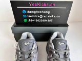 Authentic New Balance 9060 (50)