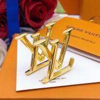 LV Earrings (6)