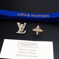LV Earrings (20)