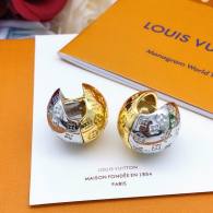 LV Earrings (8)