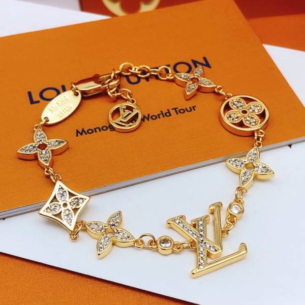 LV Bracelet (8)