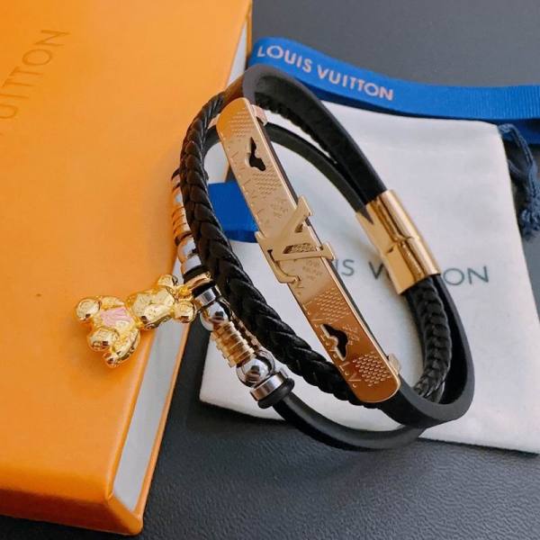 LV Bracelet (15)