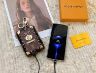 LV Key Holder  (2)