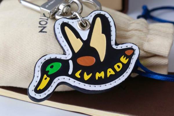 LV Key Holder (34)