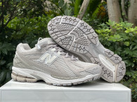 Authentic New Balance M1906RGR