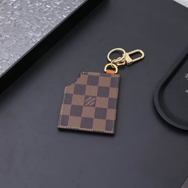 LV Key Holder (26)