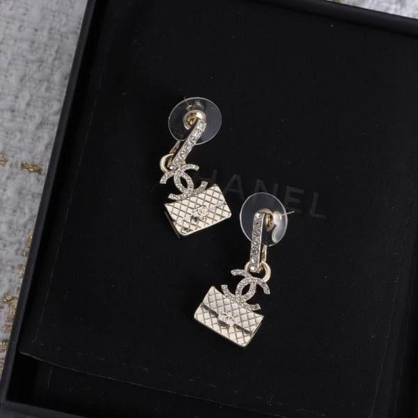 Chanel Earrings (20)