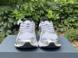 Authentic New Balance ML860XD