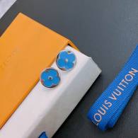 LV Earrings (25)