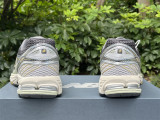 Authentic New Balance ML860KR2