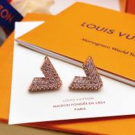 LV Earrings (41)