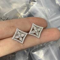 LV Earrings (34)
