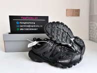 Balenciaga Track 3.0 Sneaker (56)