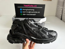 Balenciaga Runner Black