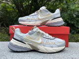 Authentic Nike V2K Run (12)