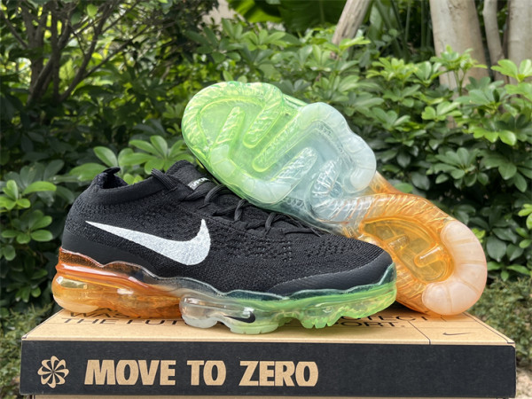 Authentic Nike Air VaporMax 2023 Flyknit Vert/Black/Green