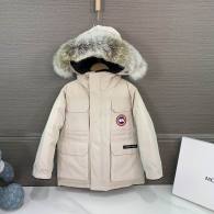C Goose Kid Down Jacket (4)