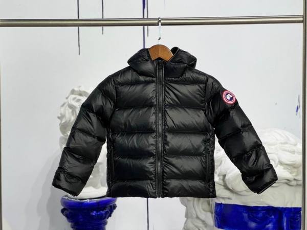 C Goose Kid Down Jacket (11)