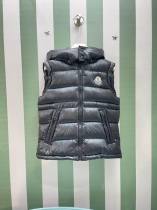 Moncler Kid Down Vest (11) Moncler Kid Down Vest (11)