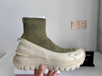 Moncler Trailgrip (2) Moncler Trailgrip (2)