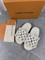 LV Slippers 35-41 (12)