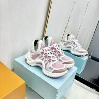 LV Shoes 35-41 (97)