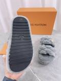 LV Slippers 35-41 (23)